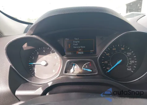 2017 Ford Escape Se z USA, uszkodzony, nr VIN 1FMCU9GD4HUB38932